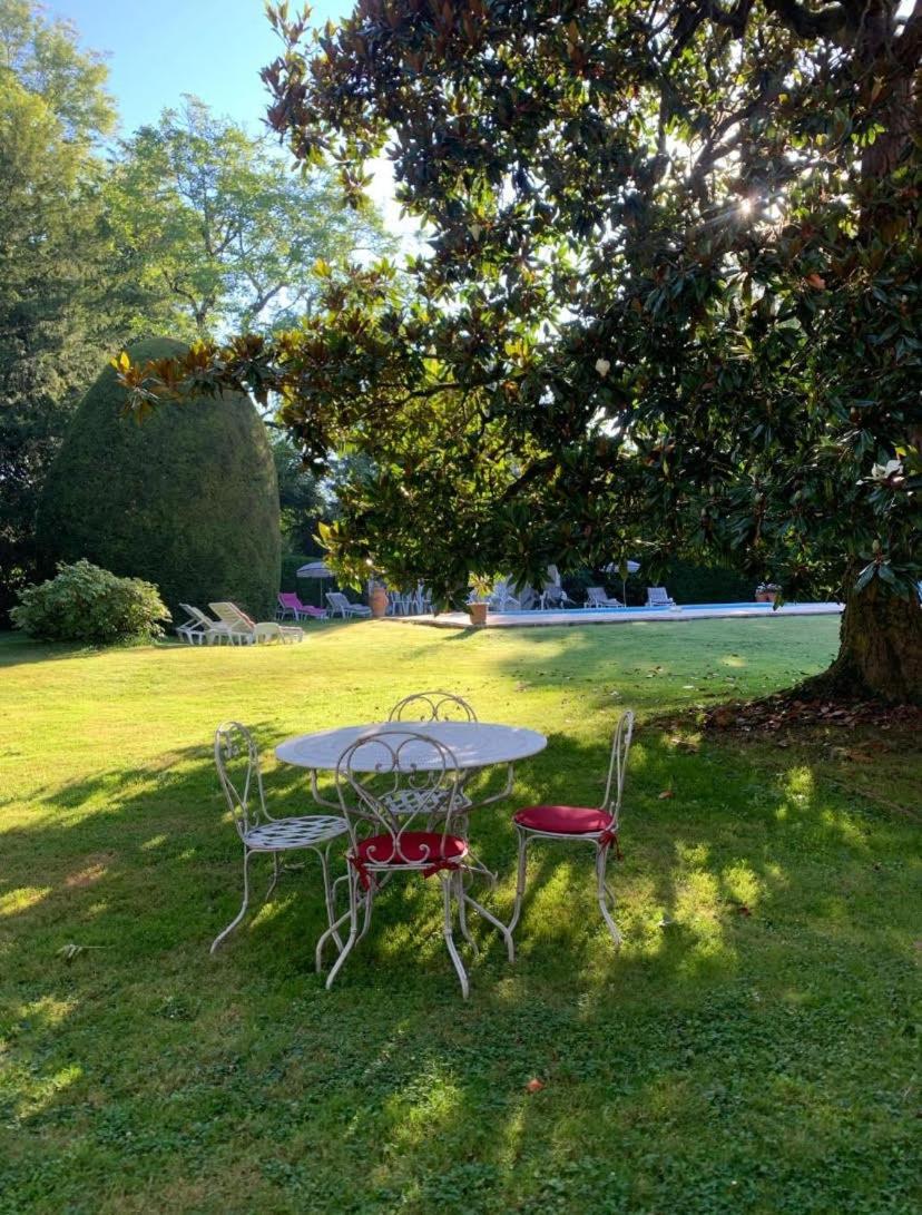 La Seigneurie De Tillac Extérieur photo